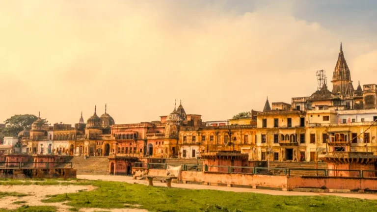 2 Nights 3 Days Ayodhya Tour Package