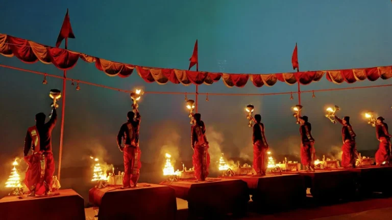 3 Nights 4 Days Ayodhya Varanasi Tour Package